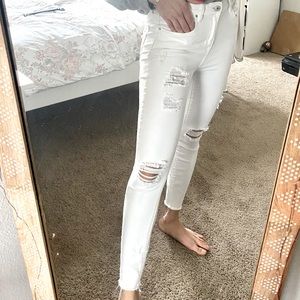 PACSUN WHITE RIPPED PANTS